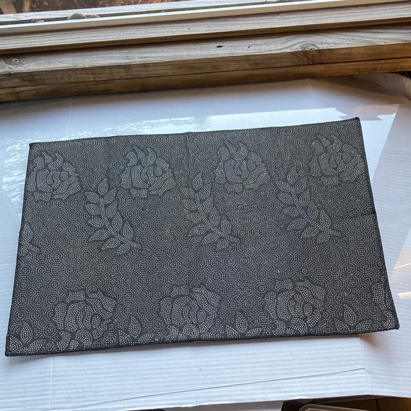 HELLO KITTY Sanrio Accent Rug Floor Mat 23 x 15 inches - Picture 6 of 8